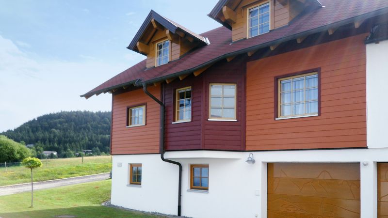 Fassade mit Faserzementplatten