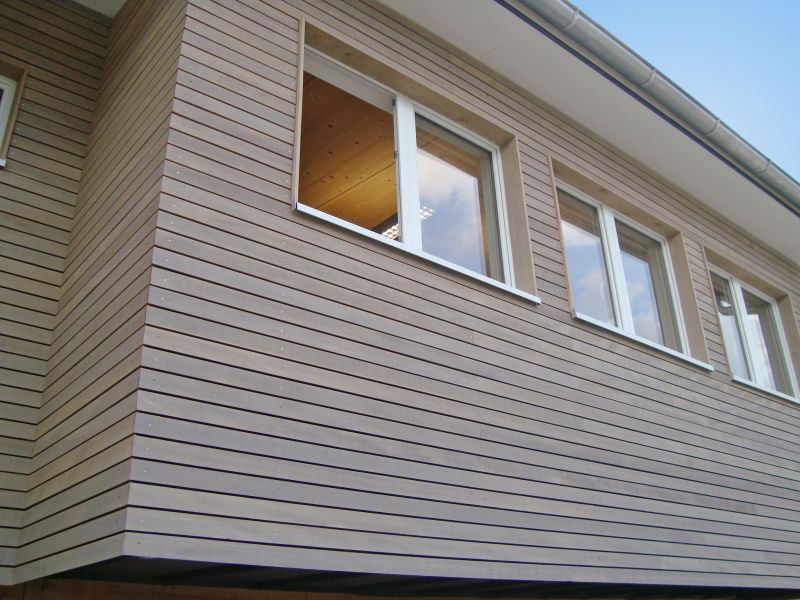 Fassade mit Rhombusleisten aus Lärche